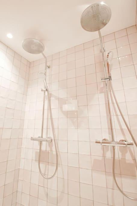 Chambre Majorelle - Rdc - Plage 50M - Rue Gratuite Saint-Malo Extérieur photo
